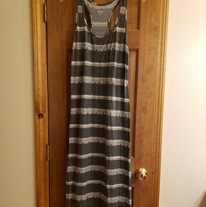 Maxi grey and white dress